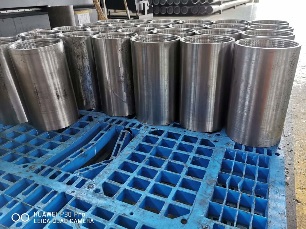 4 1/2 API 5CT Tubos y carcasas de acero al carbono acoplamiento roscado premium para pozos de petróleo y gas