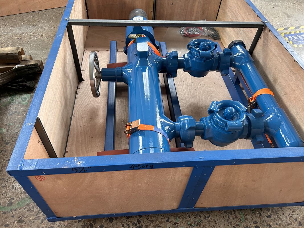 13-3/8' API Casing LTC BTC Buckle conectado Presión de trabajo de 21Mpa Single Plug Cementing Head Con embalaje de madera 810KG