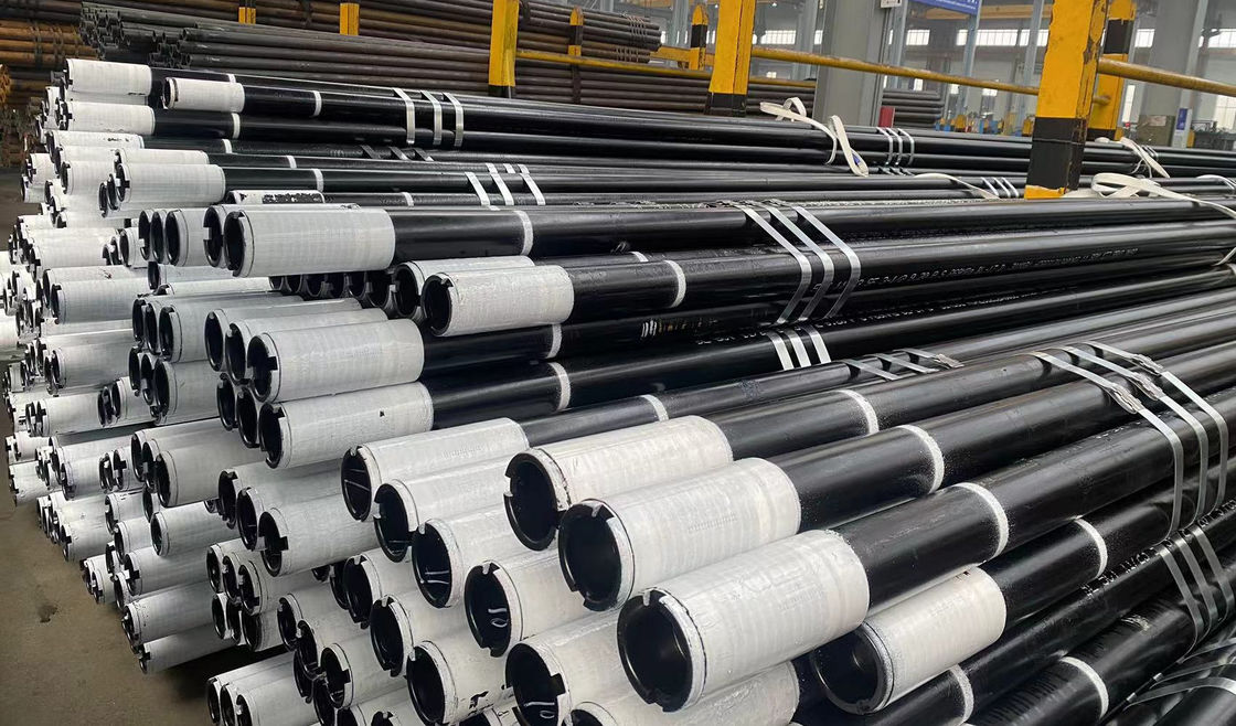 API 5CT Estándar 5-1/2 STC P110 Tubos y carcasas de acero sin costura de carbono con acoplamiento para proteger el pozo