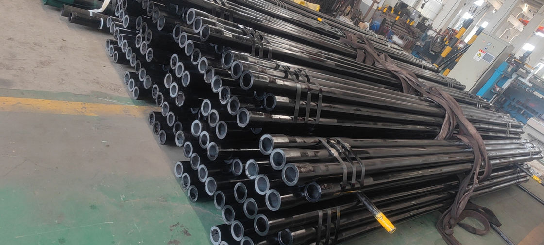 API 5CT Casing y tubos para pozos poco profundos, medios y profundos con múltiples opciones de grado